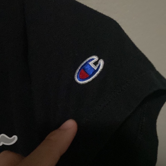 Champion black tee - Picture 6 of 7